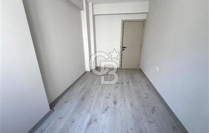 Karşıyaka Dedebaşı Mahallesi Açık Mutfak 2+1 Kiralık Daire