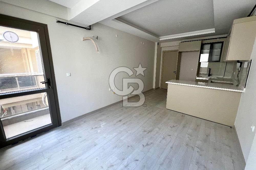 Karşıyaka Dedebaşı Mahallesi Kapalı Mutfak 2+1 Kiralık Daire
