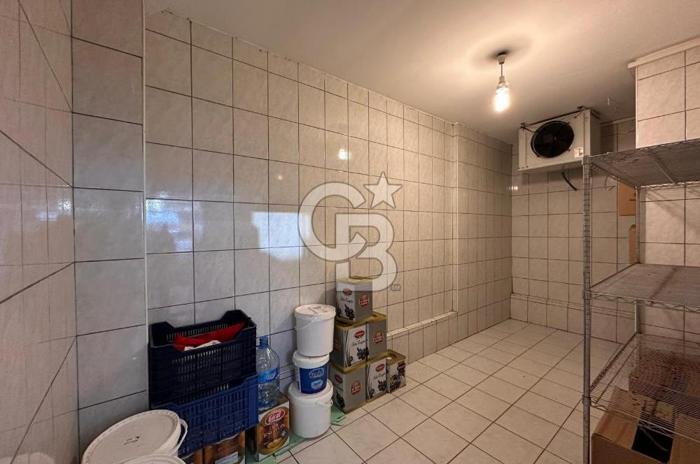 İÇERENKÖYDE 230 M² DEPO+OFİS+MAĞAZA KONSEPTLİ SATILIK DÜKKAN