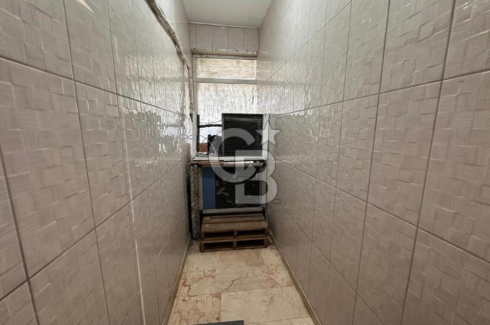 İÇERENKÖYDE 230 M² DEPO+OFİS+MAĞAZA KONSEPTLİ SATILIK DÜKKAN