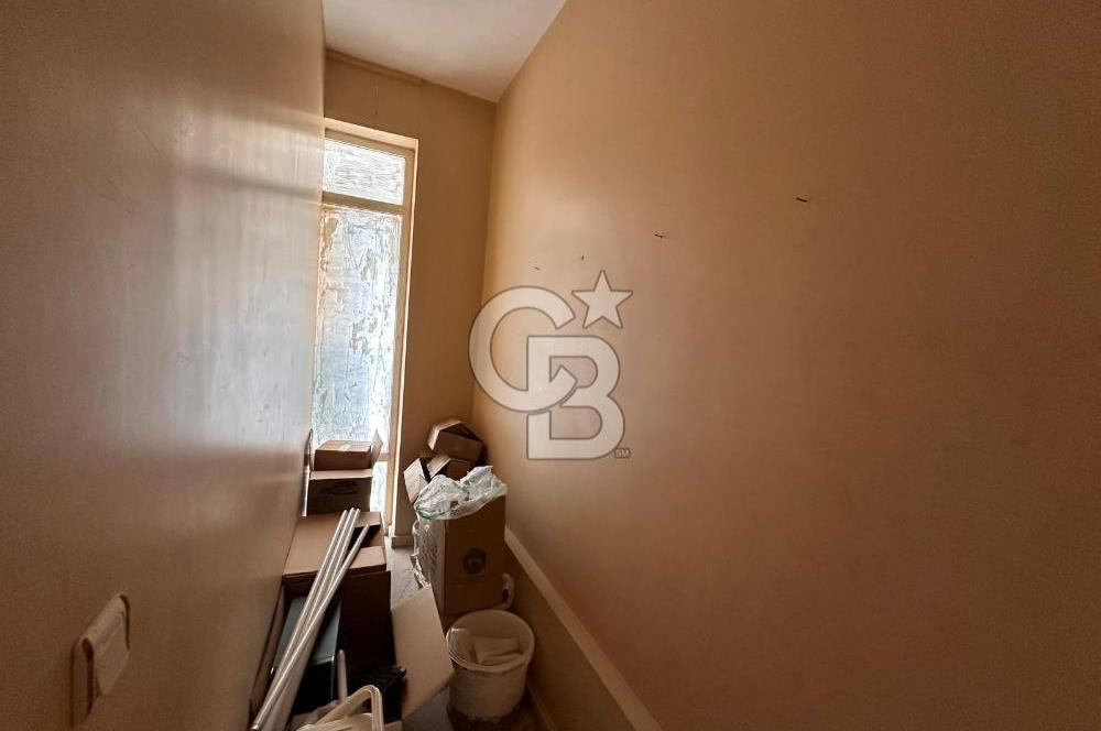 İÇERENKÖYDE 230 M² DEPO+OFİS+MAĞAZA KONSEPTLİ SATILIK DÜKKAN