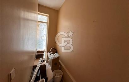 İÇERENKÖYDE 230 M² DEPO+OFİS+MAĞAZA KONSEPTLİ SATILIK DÜKKAN