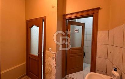 İÇERENKÖYDE 230 M² DEPO+OFİS+MAĞAZA KONSEPTLİ SATILIK DÜKKAN