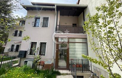 ÇAYYOLU’NUN MERKEZİNDE SATILIK 4+2 VİLLA