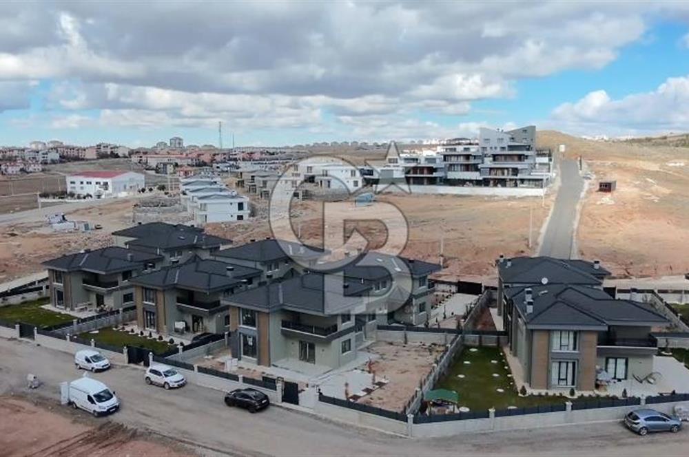 CB ULTRA'DAN AKSARAY'DA SATILIK 5+1 VİLLA