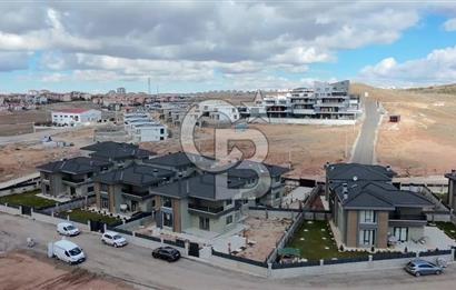 CB ULTRA'DAN AKSARAY'DA SATILIK 5+1 VİLLA