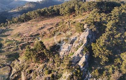 Karabağlar Kavacık'ta konut + ticari yapı kayıt belgeli satılık bağ