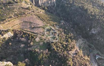 Karabağlar Kavacık'ta konut + ticari yapı kayıt belgeli satılık bağ