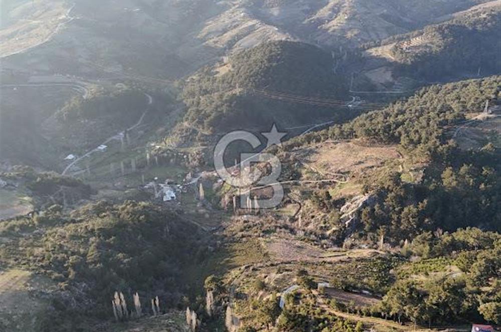 Karabağlar Kavacık'ta konut + ticari yapı kayıt belgeli satılık bağ