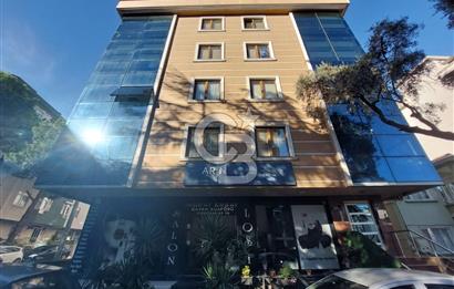 Pendik Batı mah satılık 2+1 iş hanı katı 75 m2 net iskanlı ofis