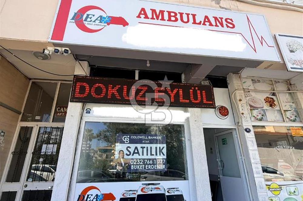 Balçova'da Merkezi Konumda Satılık 32m² Dükkan