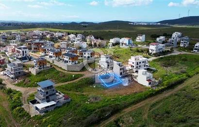 Seferihisar Düzce'de Satılık 5.5M TL Villa İmarlı Arsa