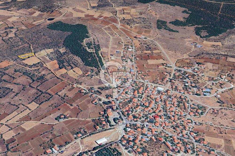 Uşak Karahallı'da Yatırımın Yeni Adresi: 2.064 m²