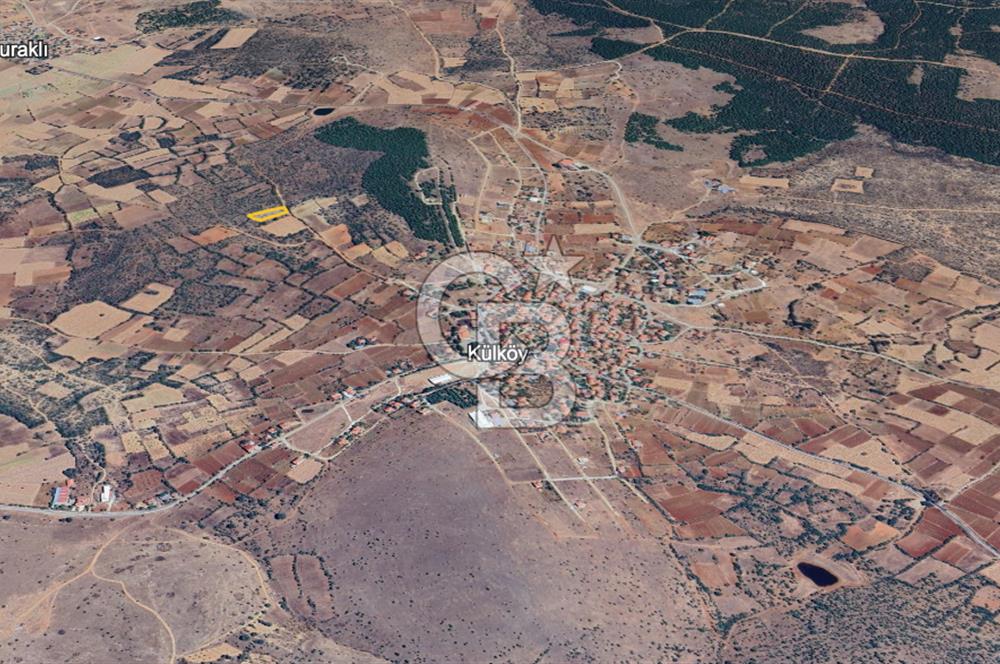 Uşak Karahallı'da Yatırımın Yeni Adresi: 2.064 m²