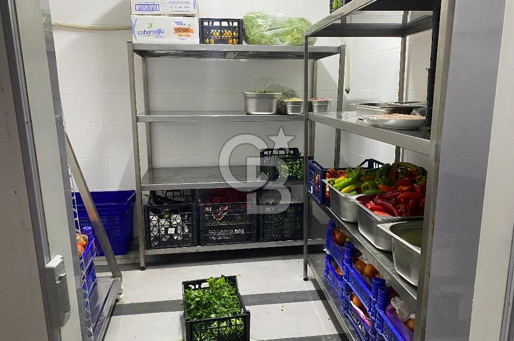 Kadıköy'de Devren Restoran: Otopark Bağlantılı, 450m²