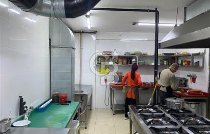 Kadıköy'de Devren Restoran: Otopark Bağlantılı, 450m²