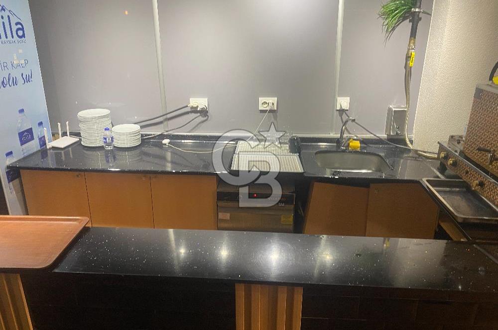 Kadıköy'de Devren Restoran: Otopark Bağlantılı, 450m²