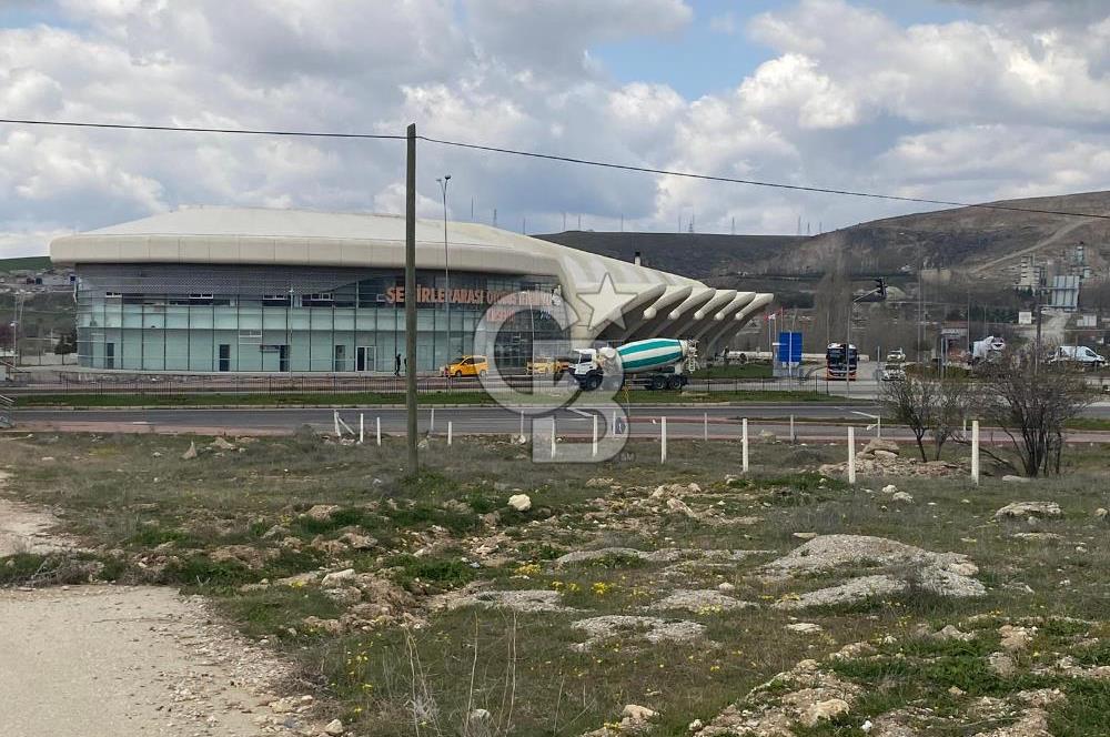 KIRŞEHİR TERMİNAL KARŞISI İMARLI 780 M2 SATILIK ARSA