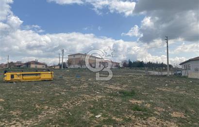 KIRŞEHİR BAHÇELİEVLER CADDE CEPHELİ İMARLI 514 M2 SATILIK ARSA