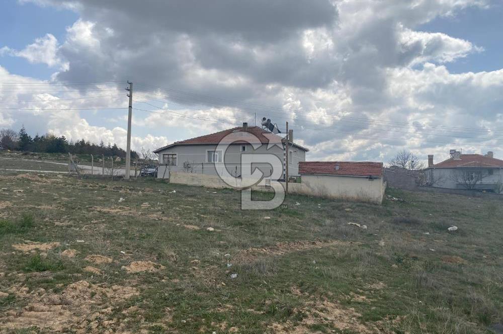 KIRŞEHİR BAHÇELİEVLER CADDE CEPHELİ İMARLI 514 M2 SATILIK ARSA