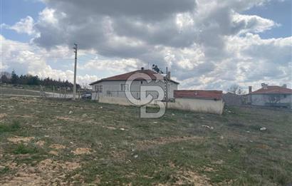 KIRŞEHİR BAHÇELİEVLER CADDE CEPHELİ İMARLI 514 M2 SATILIK ARSA