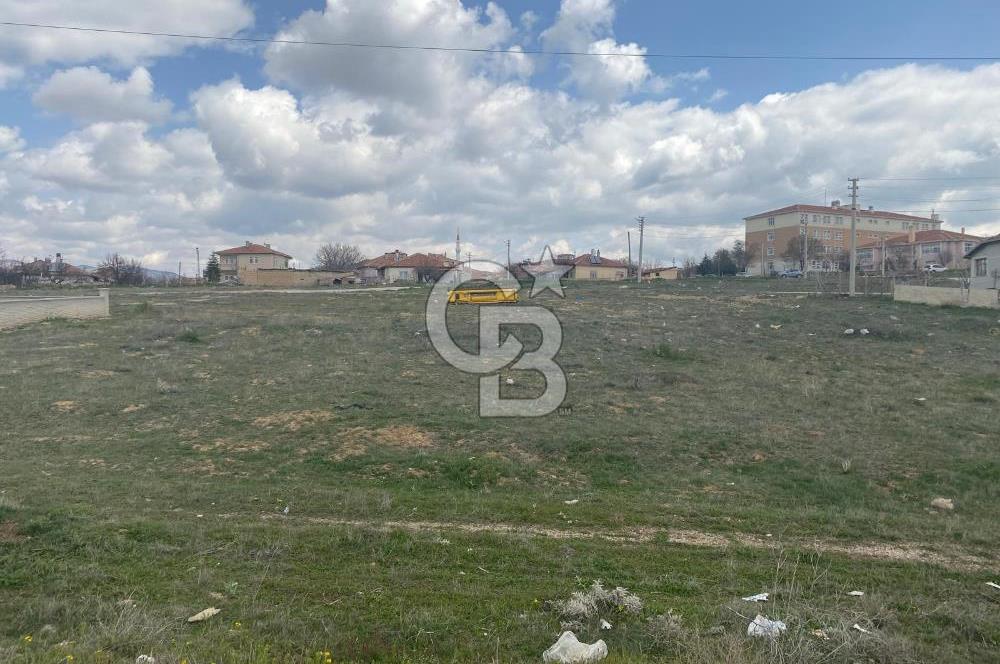 KIRŞEHİR BAHÇELİEVLER CADDE CEPHELİ İMARLI 514 M2 SATILIK ARSA