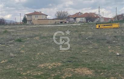 KIRŞEHİR BAHÇELİEVLER CADDE CEPHELİ İMARLI 514 M2 SATILIK ARSA
