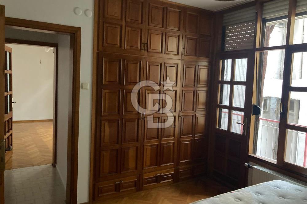 Balçova Onur mah.ara Kat Kiralık daire