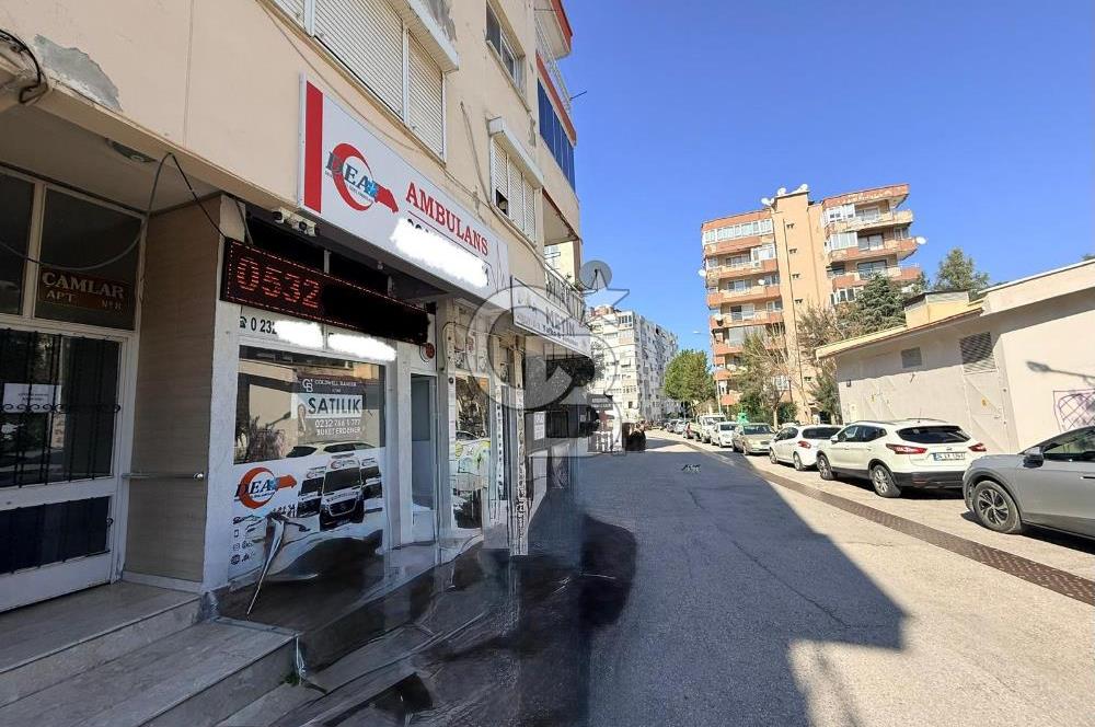 Balçova'da Merkezi Konumda Satılık 32m² Dükkan