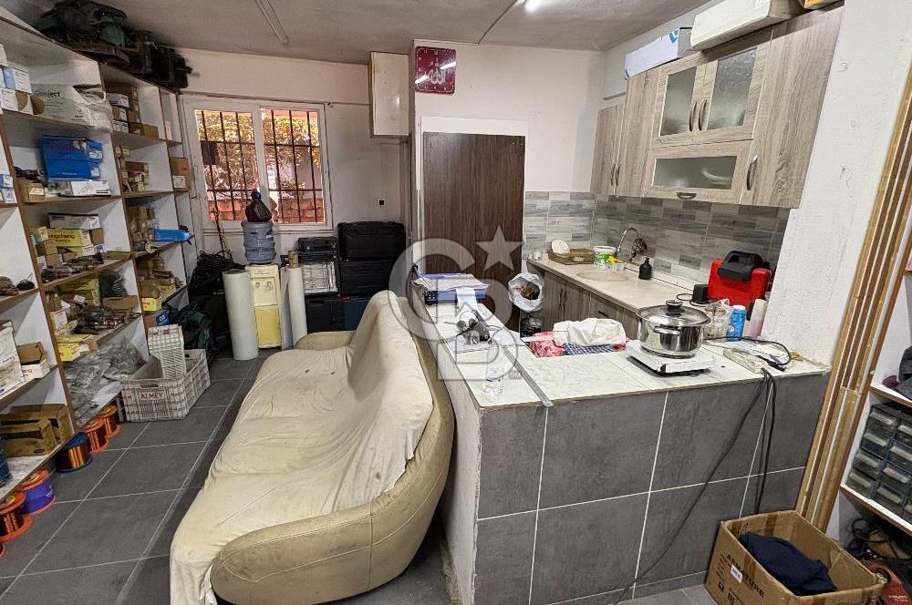 eski sanayi bitişiğinde yetkili servis dükkanı