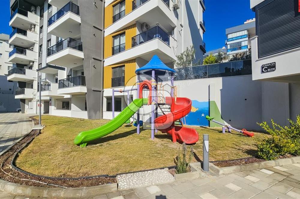 Kuşadası Armada Loft Sitesinde Satılık 3+1 Lüks Daire