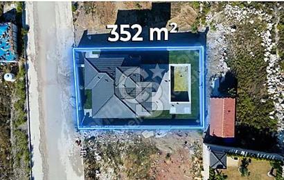 Seferihisar'da Satılık 3+1 Havuzlu Müstakil Villa