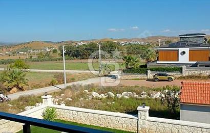 Seferihisar'da Satılık 3+1 Havuzlu Müstakil Villa