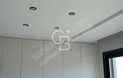 Seferihisar'da Satılık 3+1 Havuzlu Müstakil Villa