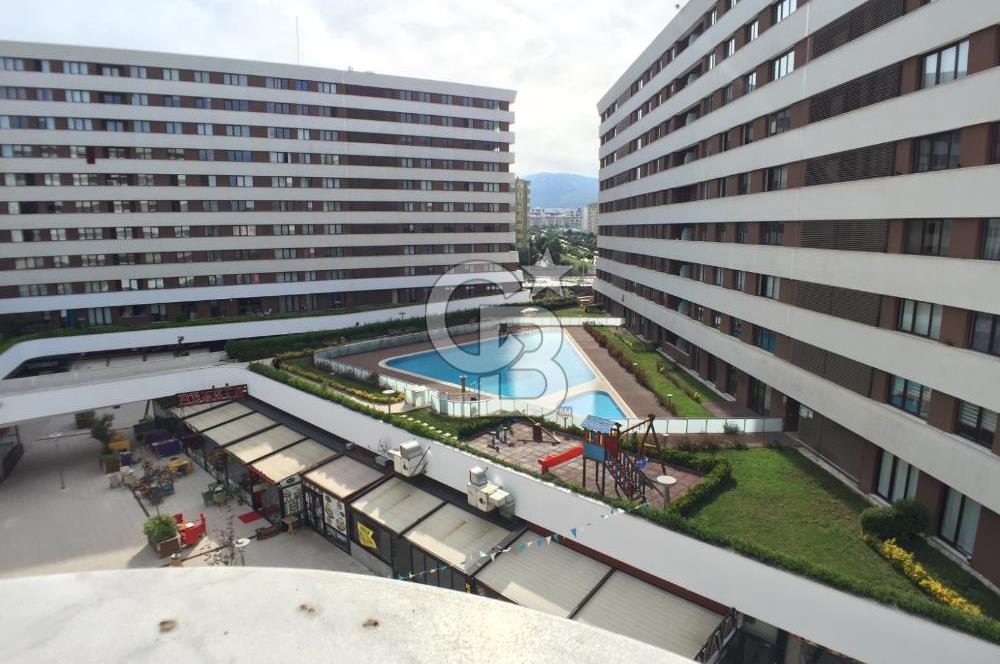 Pendik Kurtköy Yenişehir Dumankaya Cadde Sitesi’nde 2+1 Kiralık Bahçe Katı Daire