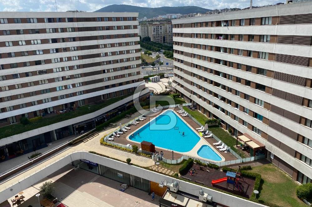 Pendik Kurtköy Yenişehir Dumankaya Cadde Sitesi’nde 2+1 Kiralık Bahçe Katı Daire