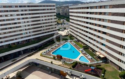 Pendik Kurtköy Yenişehir Dumankaya Cadde Sitesi’nde 2+1 Kiralık Bahçe Katı Daire