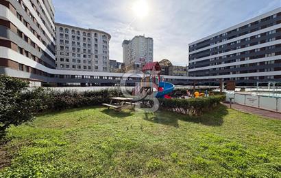 Pendik Kurtköy Yenişehir Dumankaya Cadde Sitesi’nde 2+1 Kiralık Bahçe Katı Daire