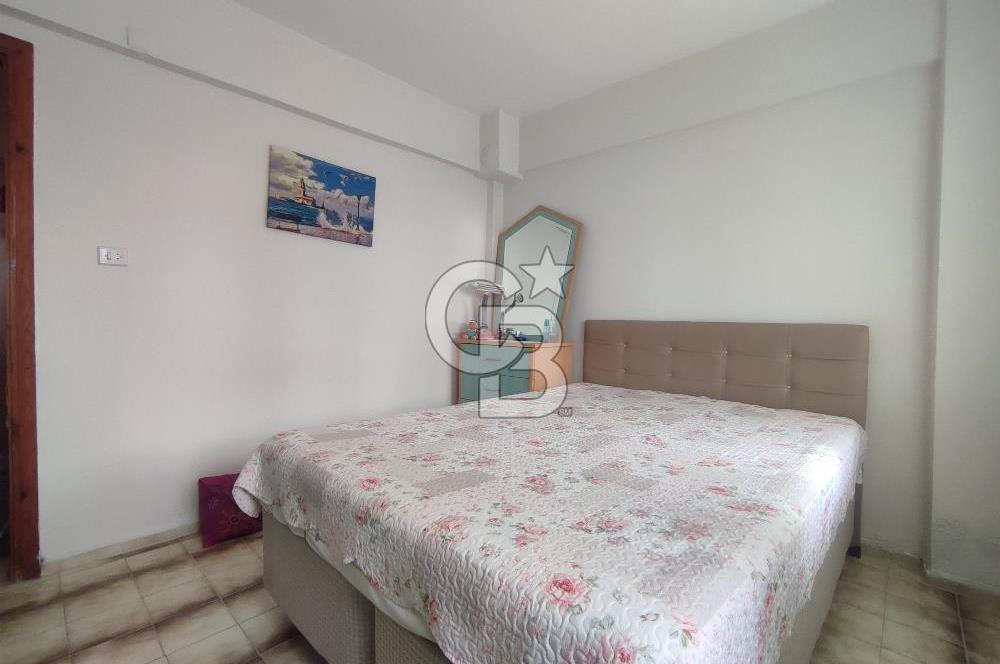 Ayvalık 150 Evler'de Merkezi Konumda Satılık Doğalgazlı Daire 