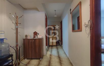 Ayvalık 150 Evler'de Merkezi Konumda Satılık Doğalgazlı Daire 