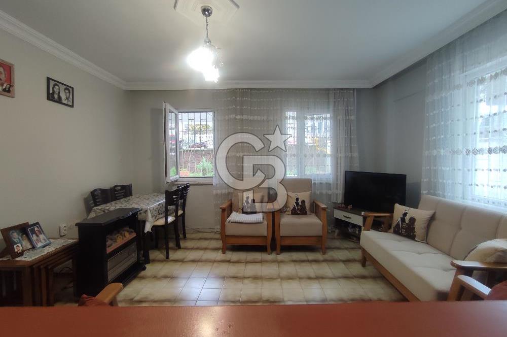 Ayvalık 150 Evler'de Merkezi Konumda Satılık Doğalgazlı Daire 