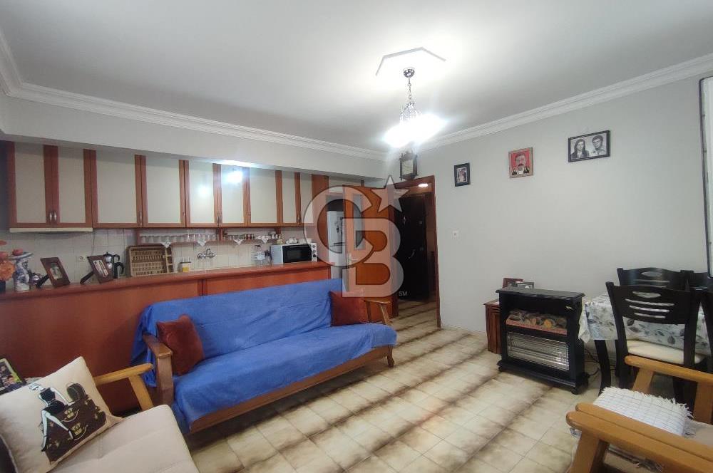 Ayvalık 150 Evler'de Merkezi Konumda Satılık Doğalgazlı Daire 