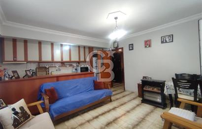 Ayvalık 150 Evler'de Merkezi Konumda Satılık Doğalgazlı Daire 