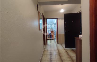 Ayvalık 150 Evler'de Merkezi Konumda Satılık Doğalgazlı Daire 