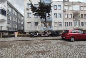 Ayvalık 150 Evler'de Merkezi Konumda Satılık Doğalgazlı Daire  - 2 - 344858