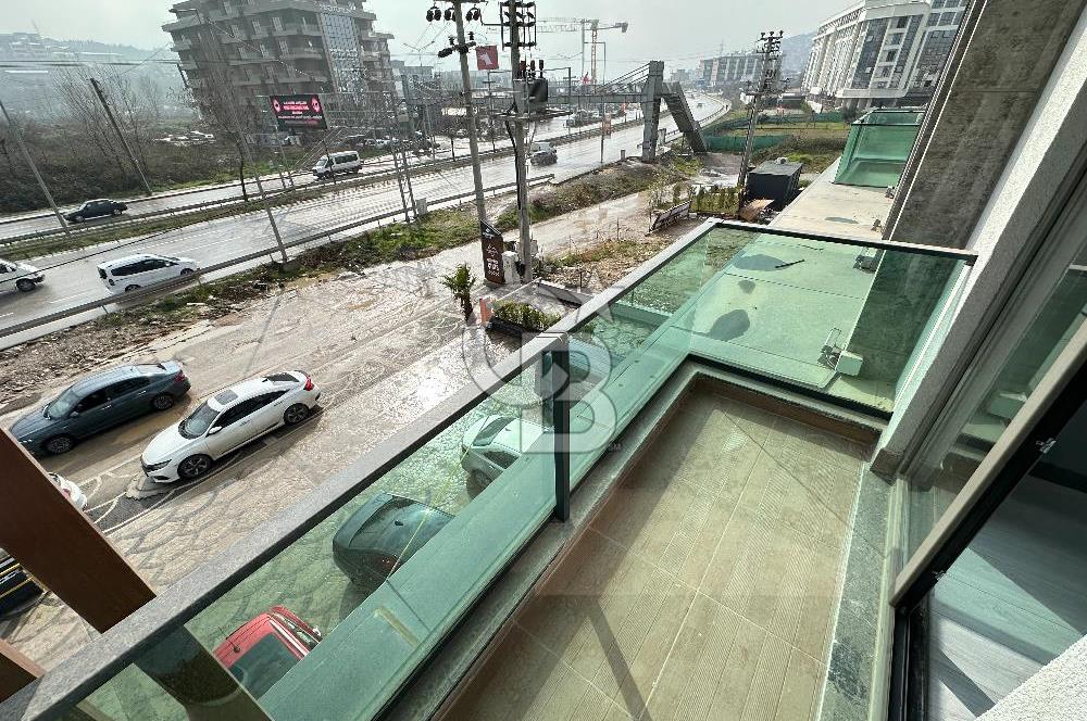 YEŞİLOVA DIAMOND Q REZİDANS SATILIK YOLA CEPHE ARAKAT 1+1 DAİRE