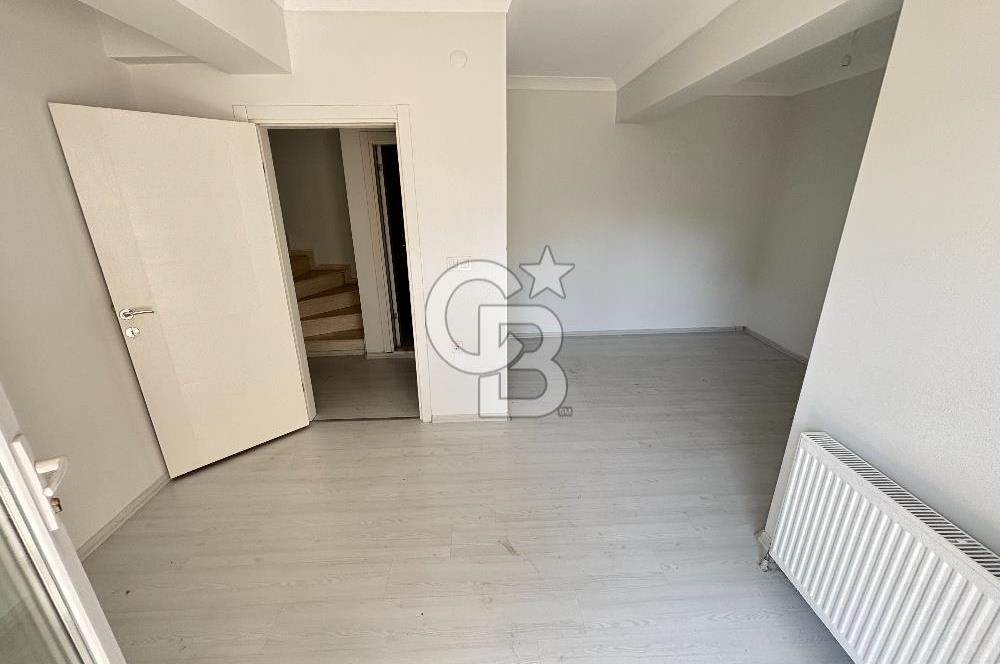 GÜNDOĞDU BOĞAZOVA'DA SATILIK 2+1 BAHÇE DUBLEKS