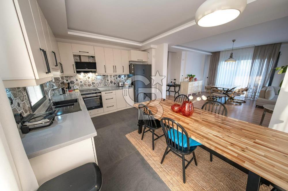 Urla Kuşçular'da 621m2 Arsa İçinde 4+1 Havuzlu Villa