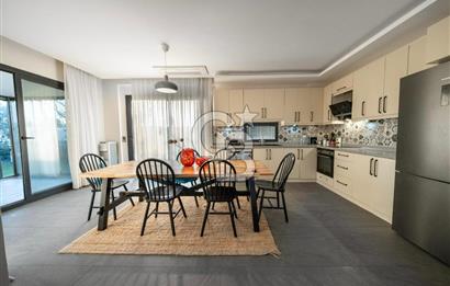 Urla Kuşçular'da 621m2 Arsa İçinde 4+1 Havuzlu Villa