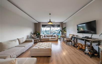 Urla Kuşçular'da 621m2 Arsa İçinde 4+1 Havuzlu Villa